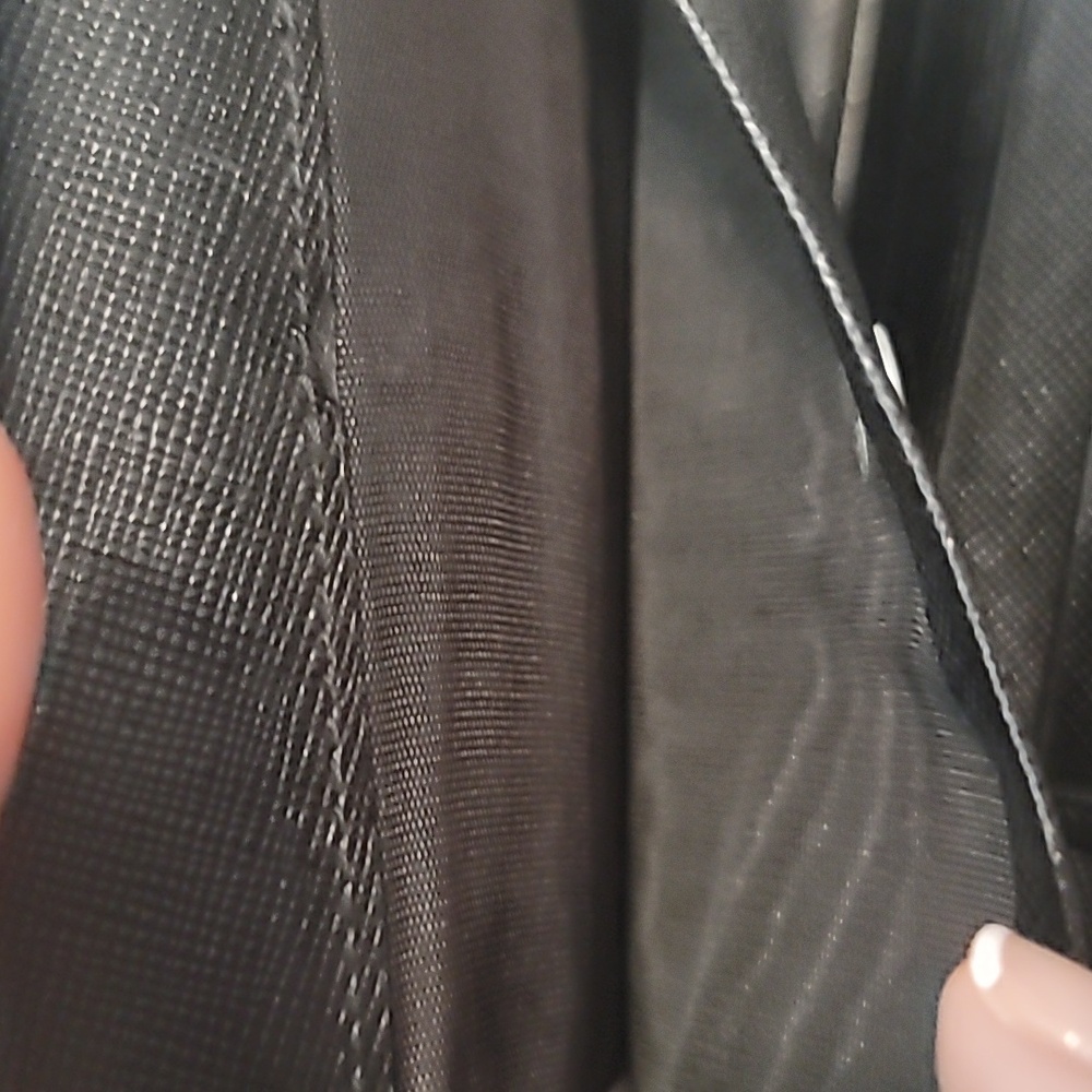 Prada Wallet - Picture 8 of 12